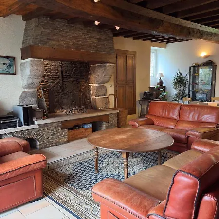 Bagnoles De L'orne, Maison Rustique Familiale