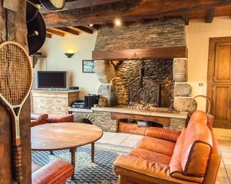 Guest house Maison Rustique, Terrasse, Calme, 4-6 Peoples 3*