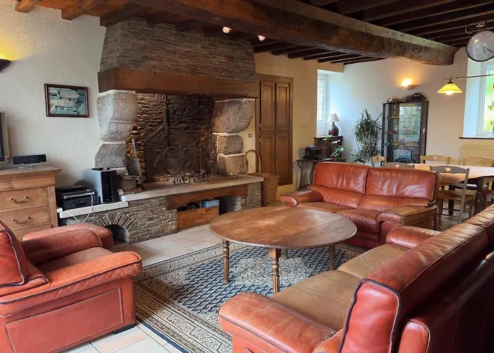 Bagnoles De L'orne, Maison Rustique Familiale