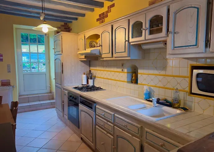 Bagnoles De L'orne, Maison Rustique Familiale