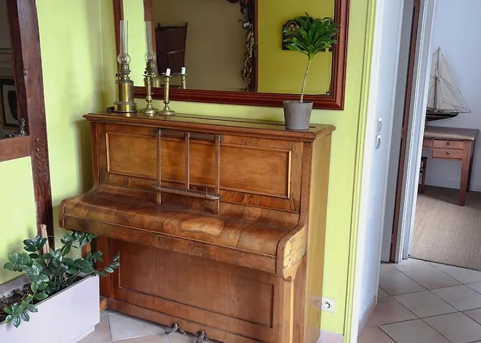 Сasa de vacaciones Bagnoles De L'orne, Maison Rustique Familiale